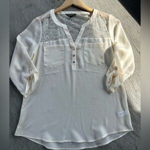 EXPRESS Cream Lace 3/4 Sleeve Blouse Size Medium